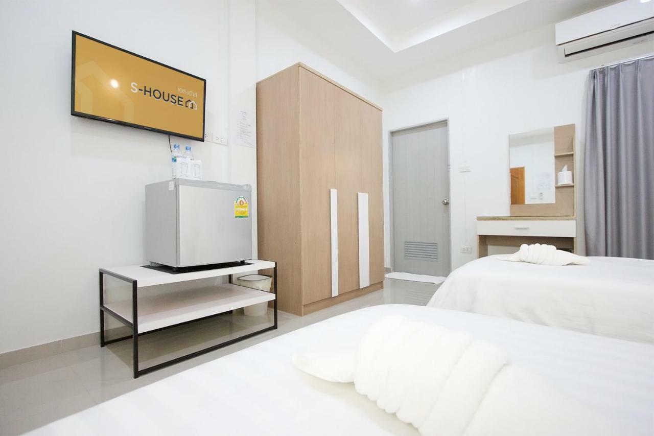 S-House Hotel Surin Eksteriør billede